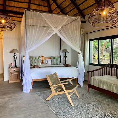 Hornbill Lodge Kariba Bagian luar foto